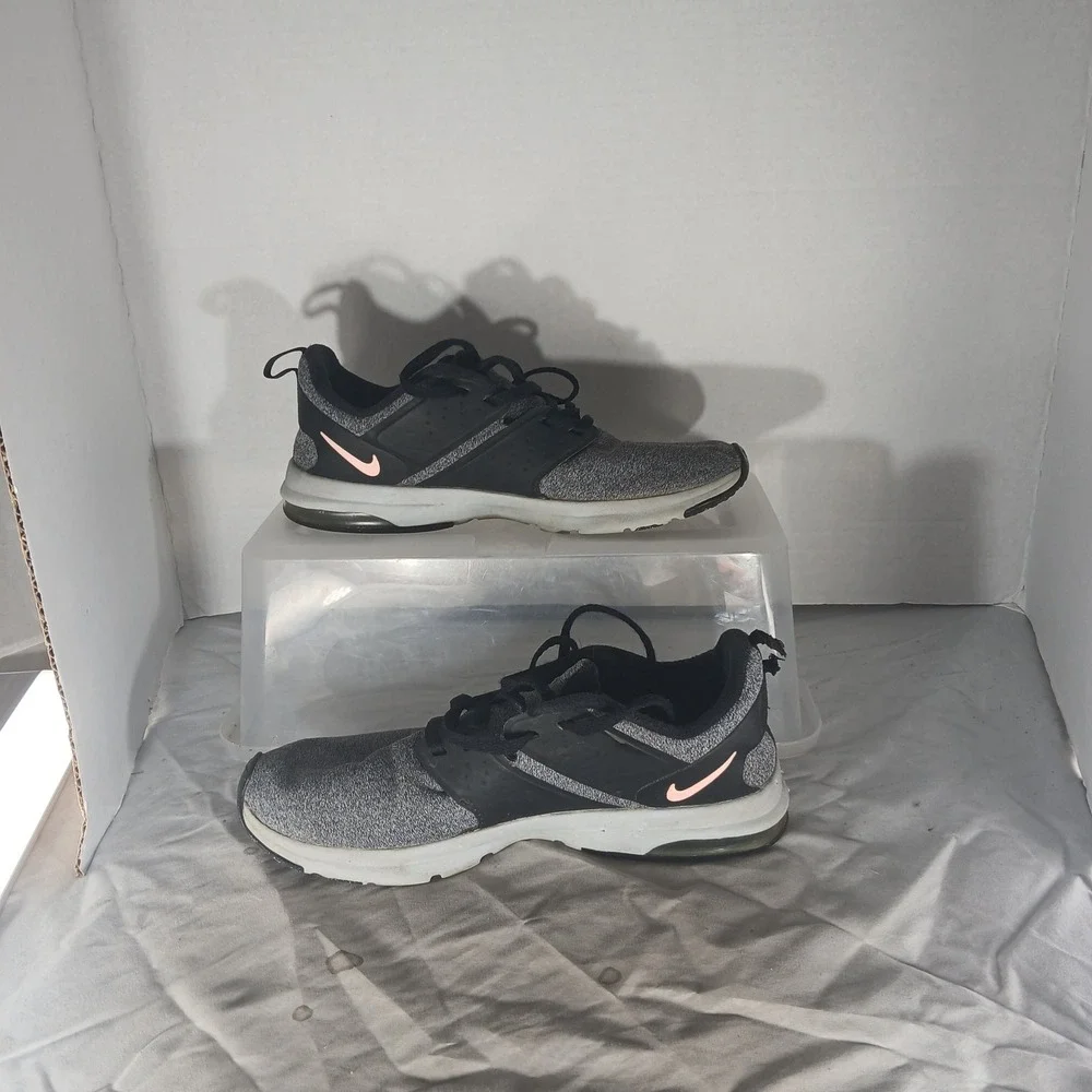 Nike Air Max Bella TR 1 Size 7 Black Grey‎ Rose Gold Training Shoes 924338-010